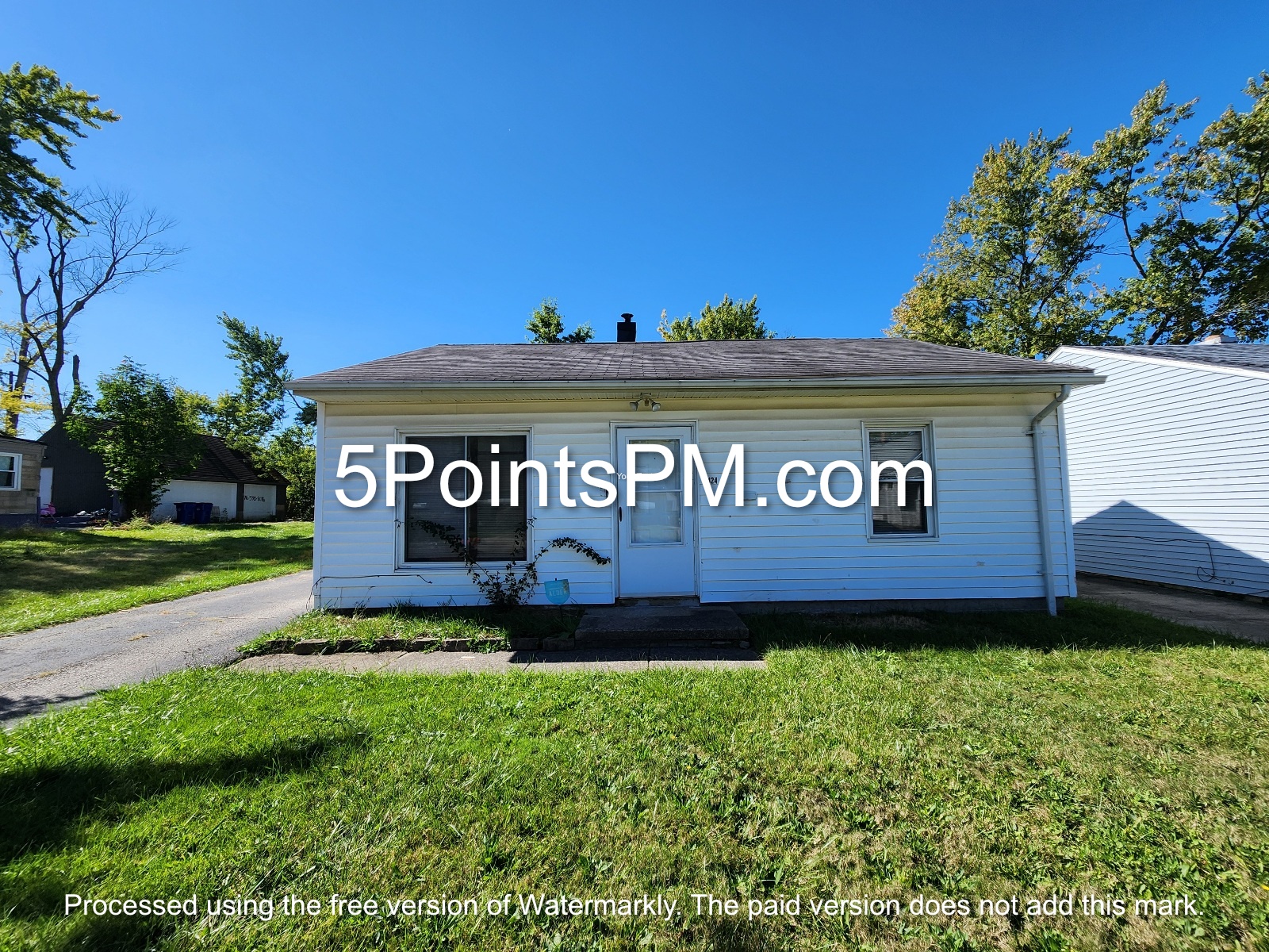 4424 East 158th Street